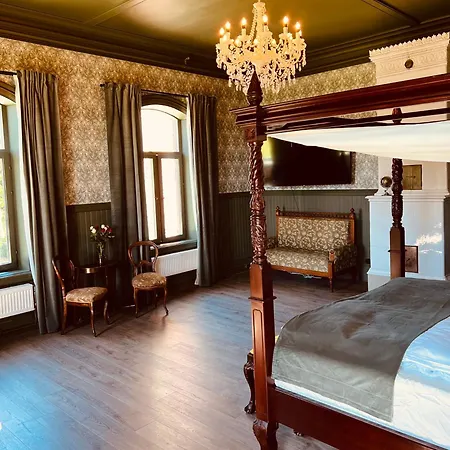Torreby Slott Hotel & Golf Munkedal Buitenkant foto